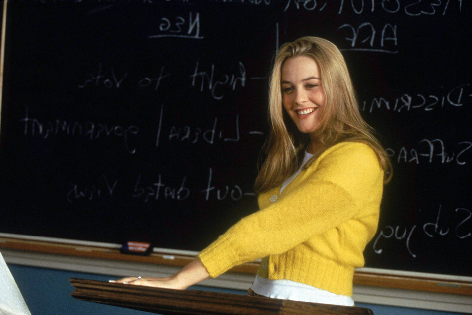 Alicia Silverstone brought back her iconic character Cher and a memorable closet for a Rakuten ad.