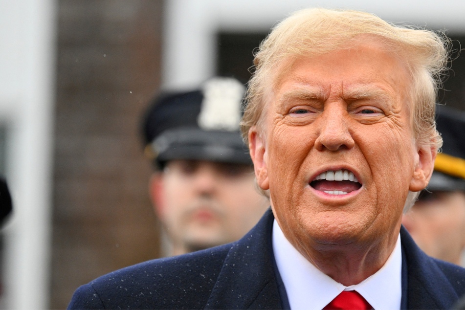 Trump should "immediately desist" attacking judge's daughter in hush money case, prosecutors say
