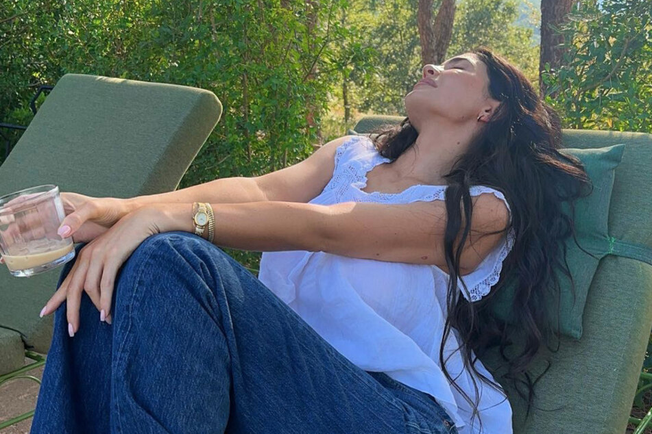 Kylie Jenner continued her birthday celebrations in Tuscany with Kris Jenner and Khloé Kardashian.