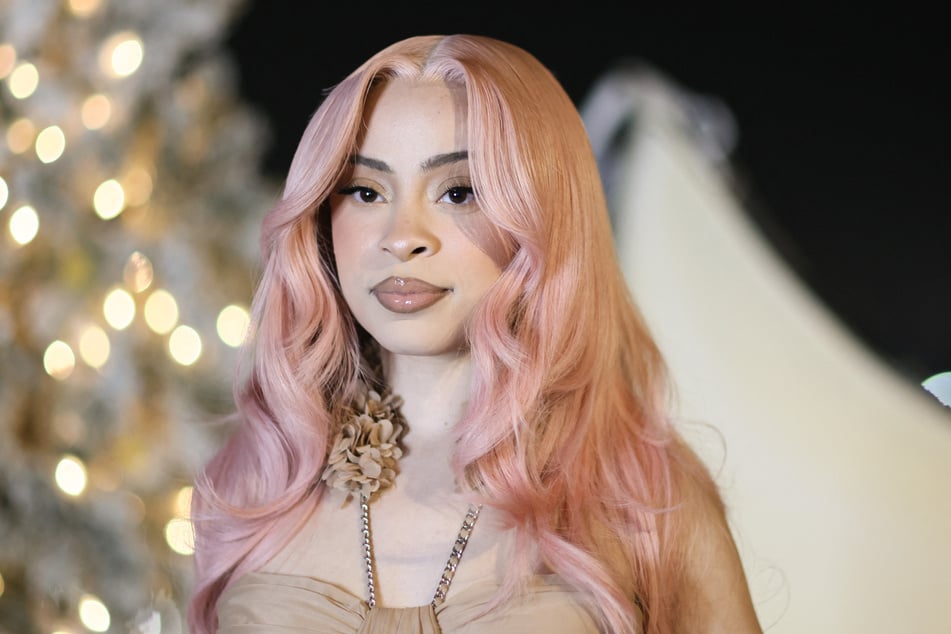 Ice Spice got dramatic and controversial new tattoos on her upper thighs.