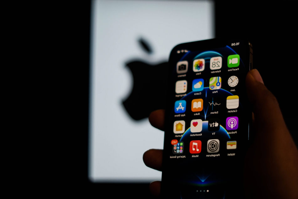 Apple delays controversial child abuse detection update after public outcry