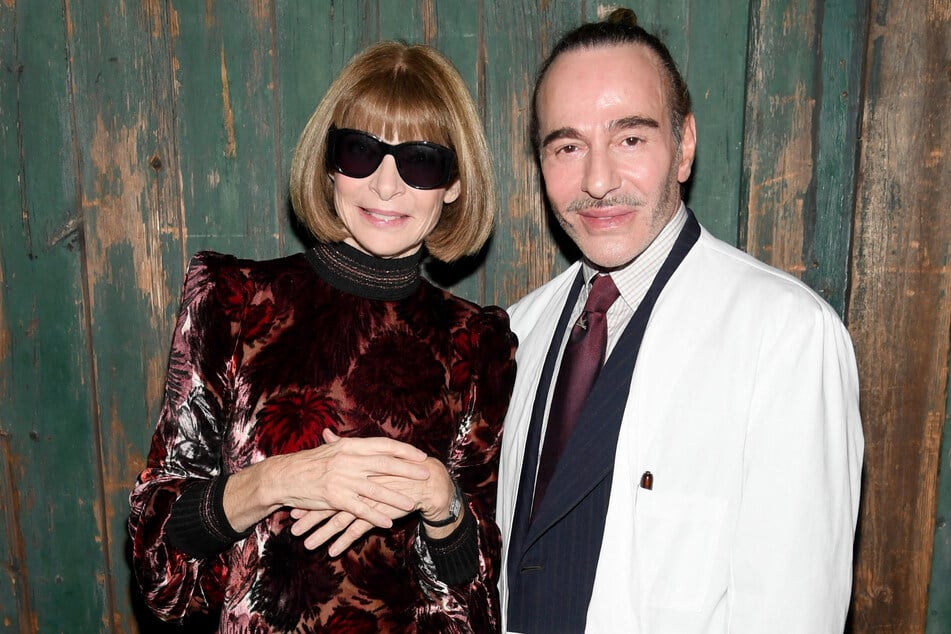 Anna Wintour (l) and John Galliano spoke with “influential rabbis and Jewish leaders" before the theme was confirmed.
