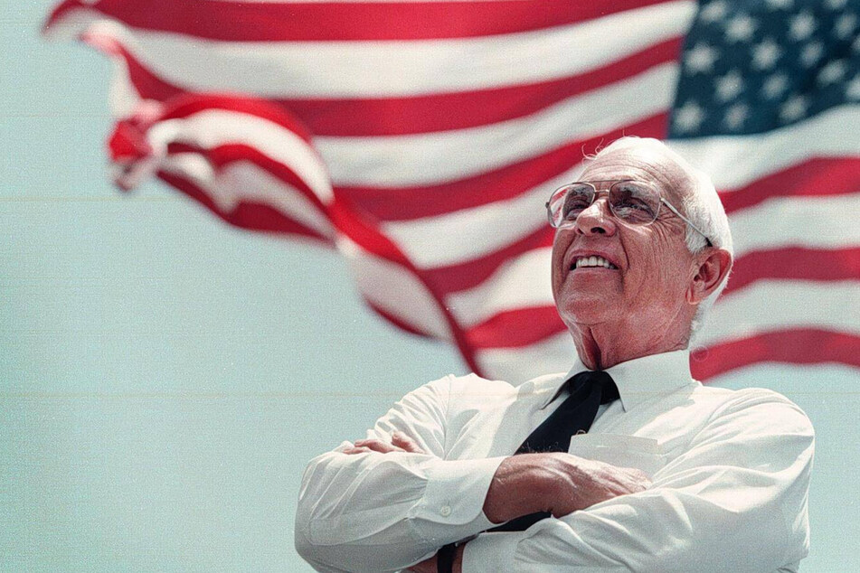 Eugenio Rolando Martínez, Watergate burglar and CIA asset, has died