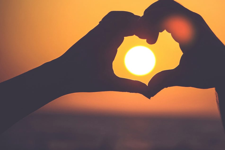 Today's horoscope: Free daily horoscope for Sunday, August 16, 2026