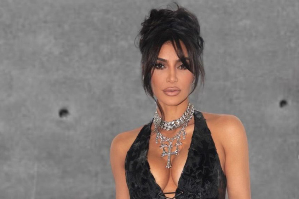 Kim Kardashian looked ultra-chic in her latest street style fit while out and about in NYC.