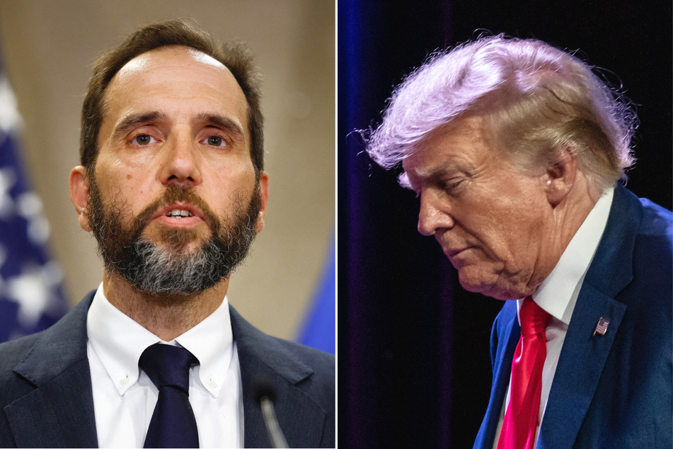 A federal grand jury met in Washington DC on Tuesday, sparking rumors that Donald Trump (r.) may soon face an indictment in their 2020 election probe, led by special counsel Jack Smith (l.).
