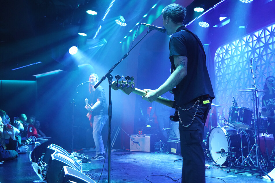 Dune Rats brought the energy and excitement of their music videos to the stage, and fans absolutely loved it.