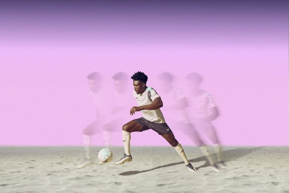 Mohammed Kudus in the Beyond Illusion Pack campaign