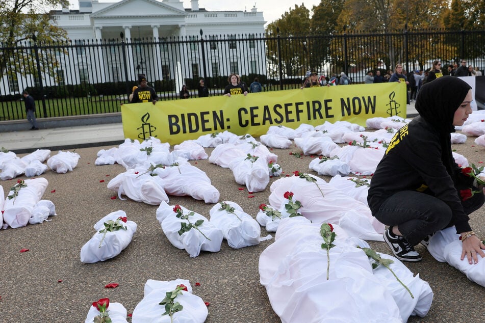 President Joe Biden has put a freeze on deportations of Palestinians amid growing anger at his handling of Israel's war on Gaza.