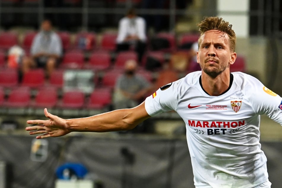 Sevilla is king of Europa League again after thrilling final victory over Inter Milan
