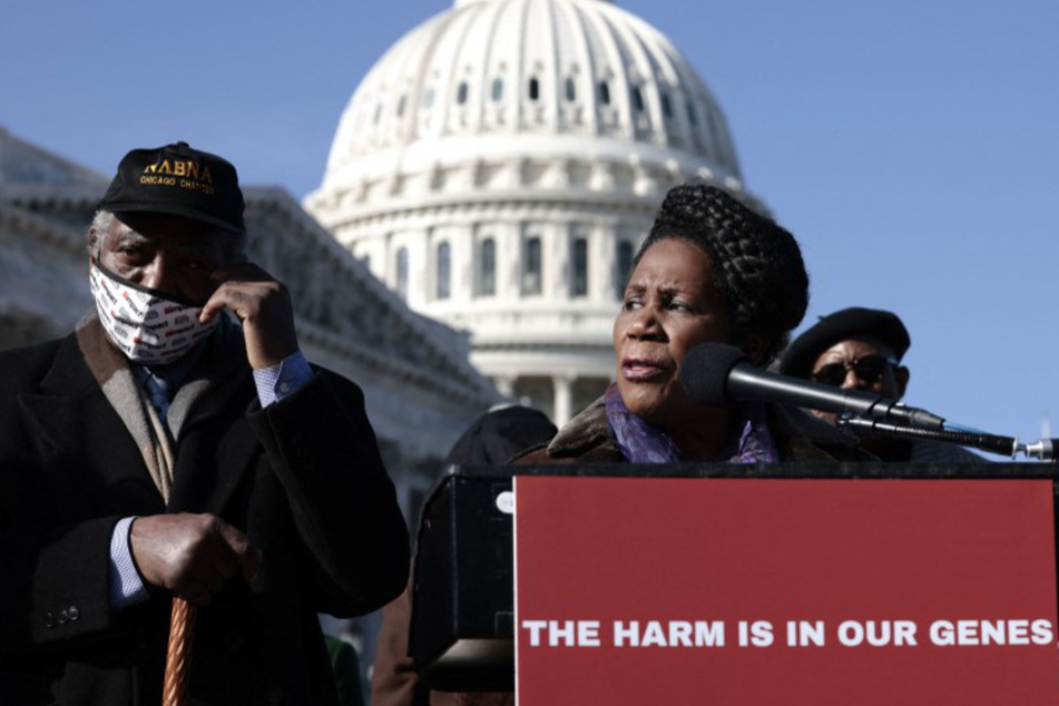 Reparations activists rally for federal action by Juneteenth: "The time is now"