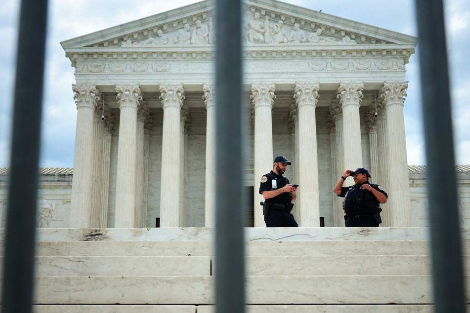 Supreme Court issues unanimous ruling on gun ownership by marijuana users