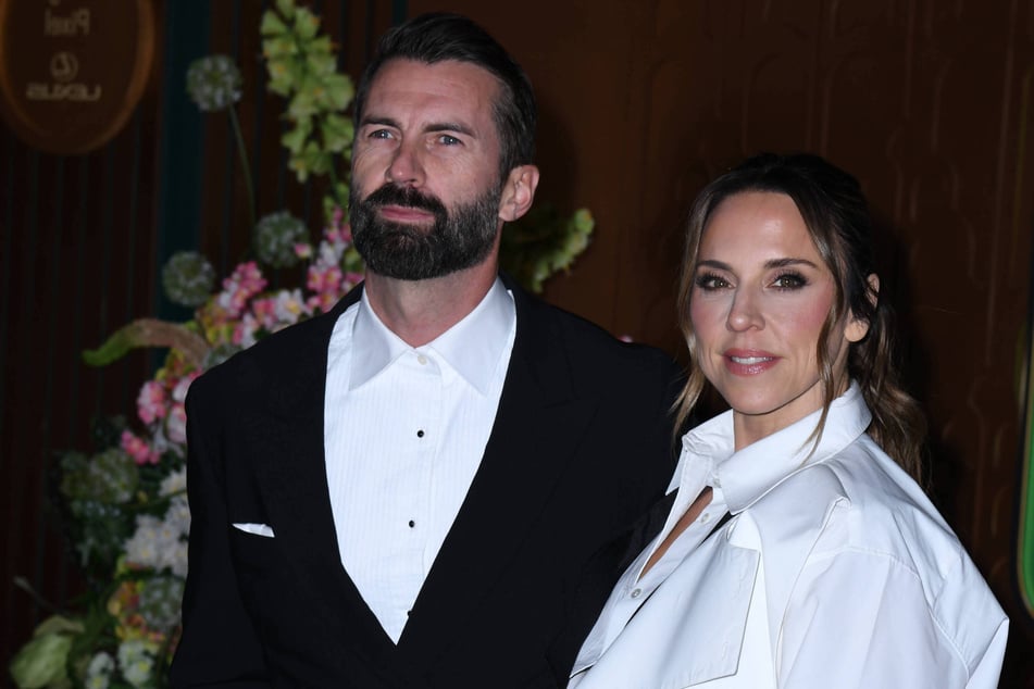"Sporty Spice" Mel C weds Chris Dingwall – but one Spice Girl was missing from her big day!