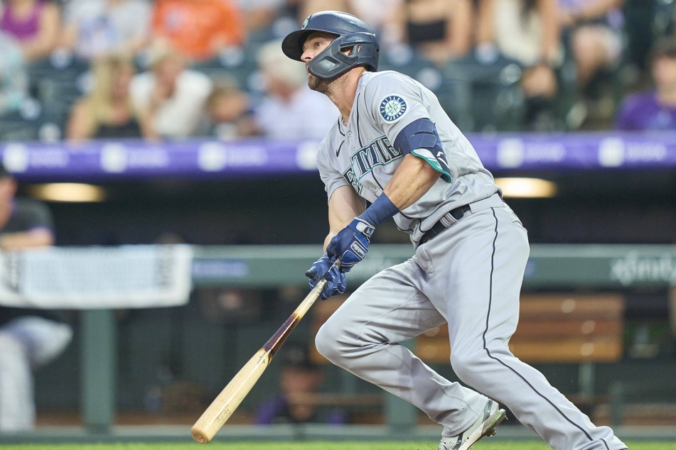 Seattle right fielder Mitch Haniger hit a three-run homer to help the Mariners hold off the Red Sox on Monday night.
