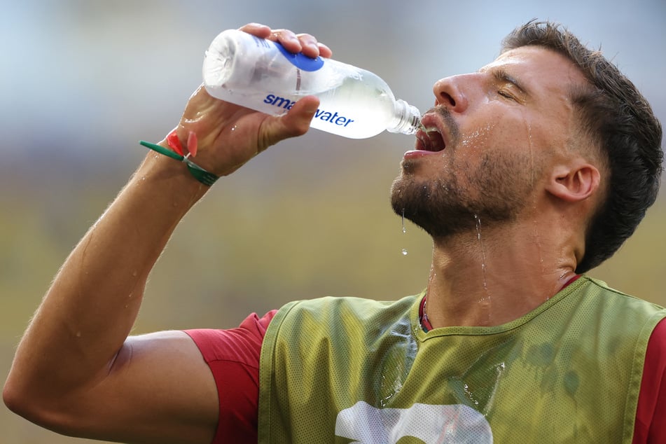 World Cup's extreme heat "virtually impossible" without climate change, study finds