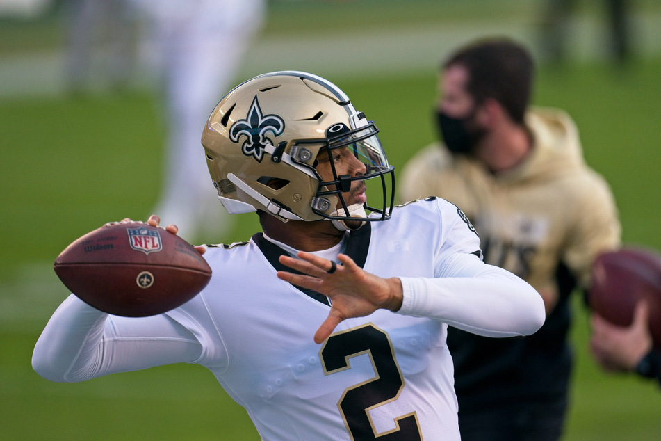 Saints quarterback Jameis Winston threw two touchdowns in just one quarter of New Orleans' win over Jacksonville on Monday night.