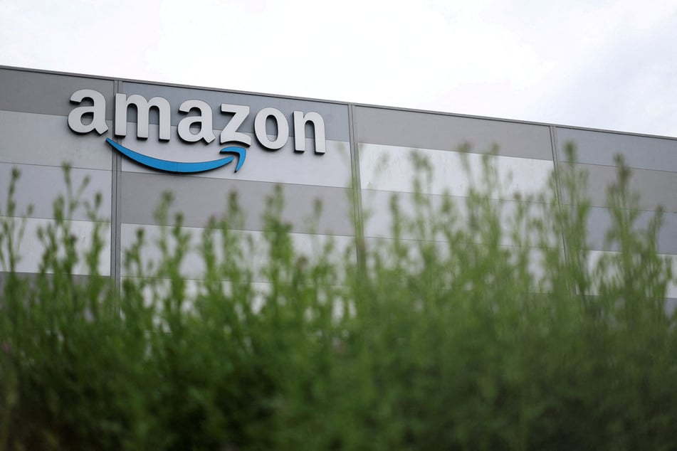 A new lawsuit alleges that Amazon overcharged 1.2 million customers by "manipulating" online auctions for digital advertising.