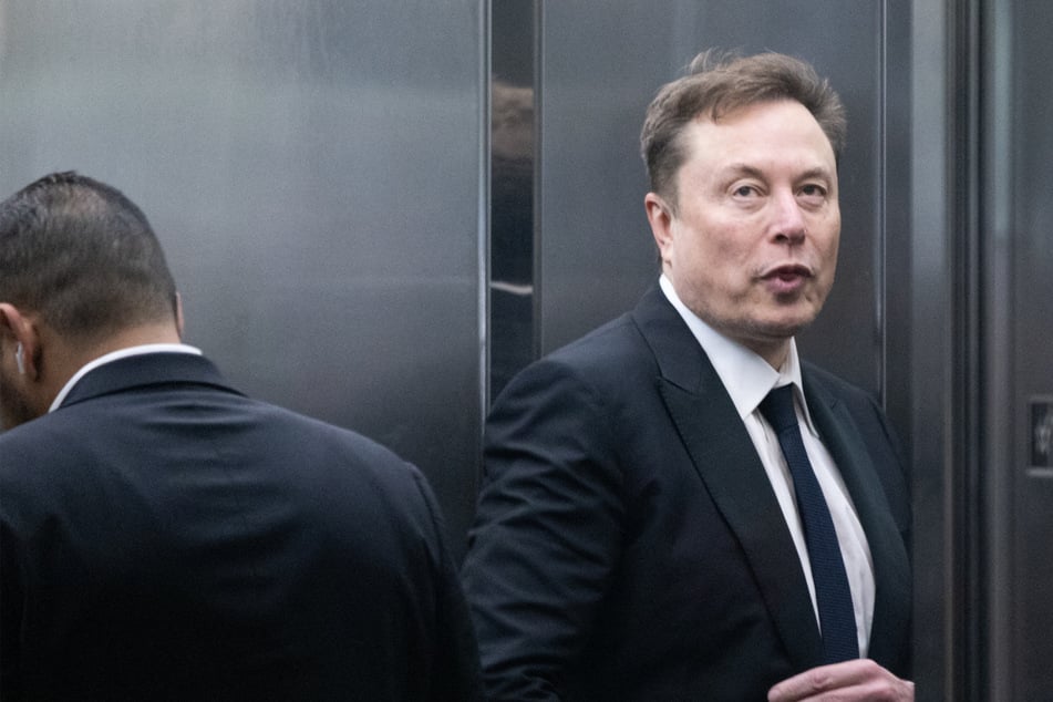 Musk claims "fake news" on stunning new report about Tesla's China ties