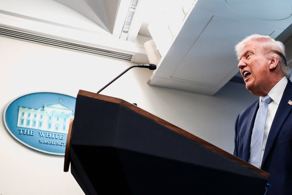 Trump threatens journalists who reported on missing crew member of downed fighter jet