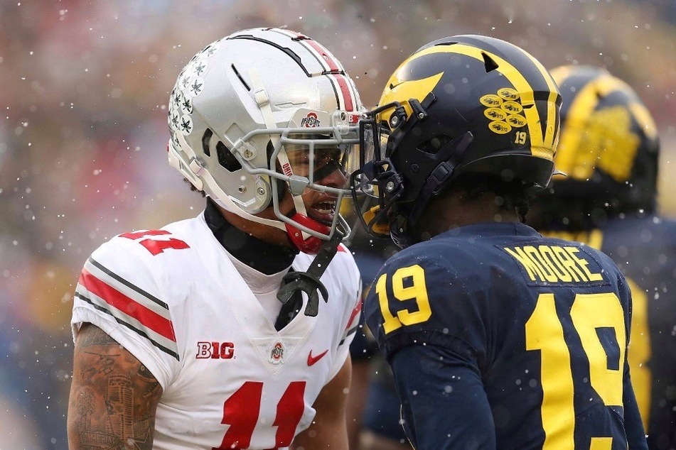 College football: Ohio State and Michigan prepare for battle in "The Game"