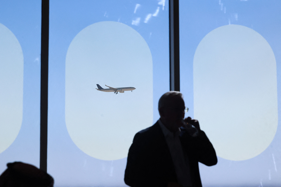 Concerns over flight delays and missed paychecks due to the US government shutdown escalated on Wednesday, as senators rejected yet another bid to end the standoff.