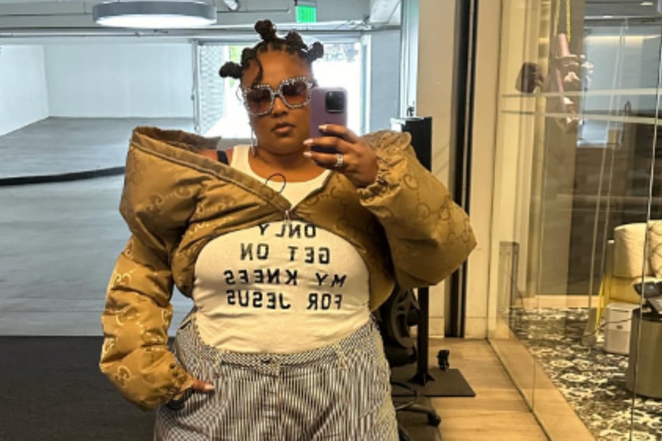 Lizzo dropped new snaps on Instagram while celebrating her Special Tour success.
