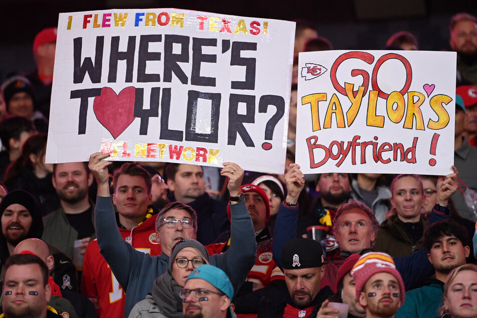Travis Kelce speaks on whirlwind Taylor Swift romance: "I'm not running away from any of it"