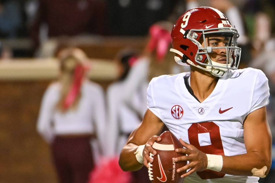 NCAA Football: The Tide rolls over the Bulldogs to win SEC title