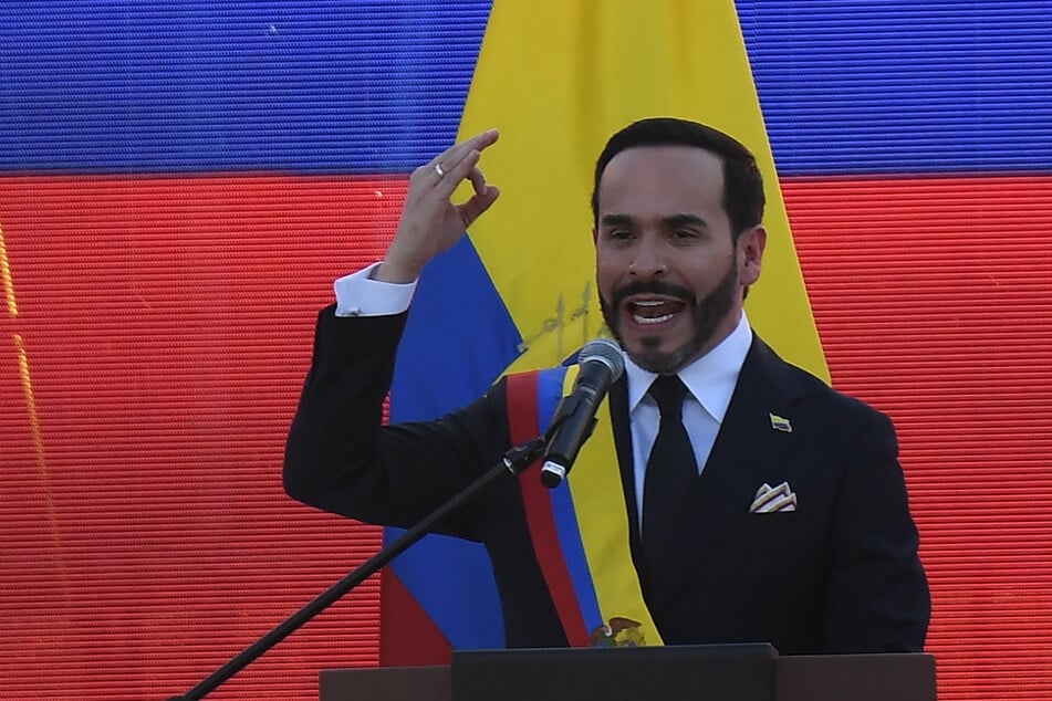 Colombia's new President Abelardo de la Espriella delivers a speech at the Pichincha Battalion after swearing in, in Cali, Colombia, on Friday.