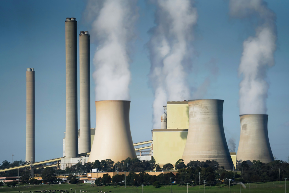Trump administration scraps greenhouse gas emissions reporting