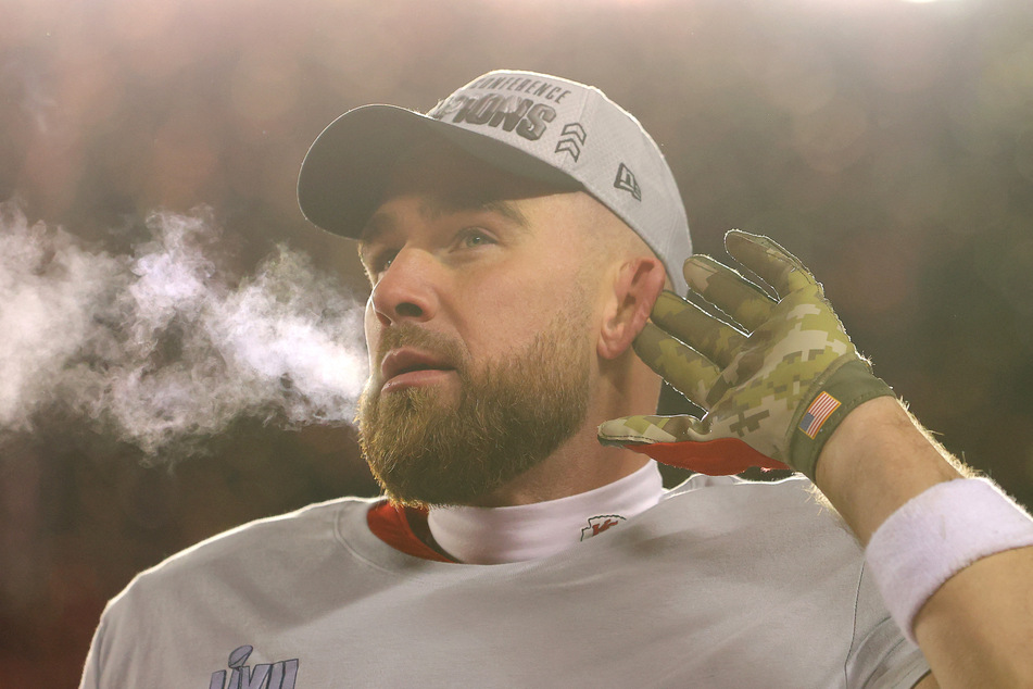 Travis Kelce celebrates after the Kansas City Chiefs won the AFC championship game.