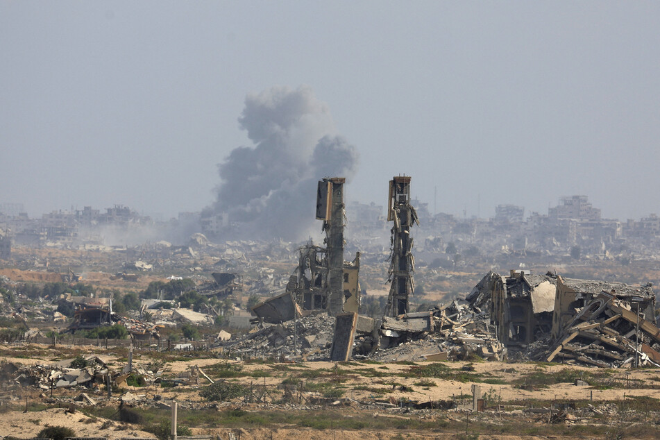 Israel launches heavy strikes on Gaza despite Trump appeal