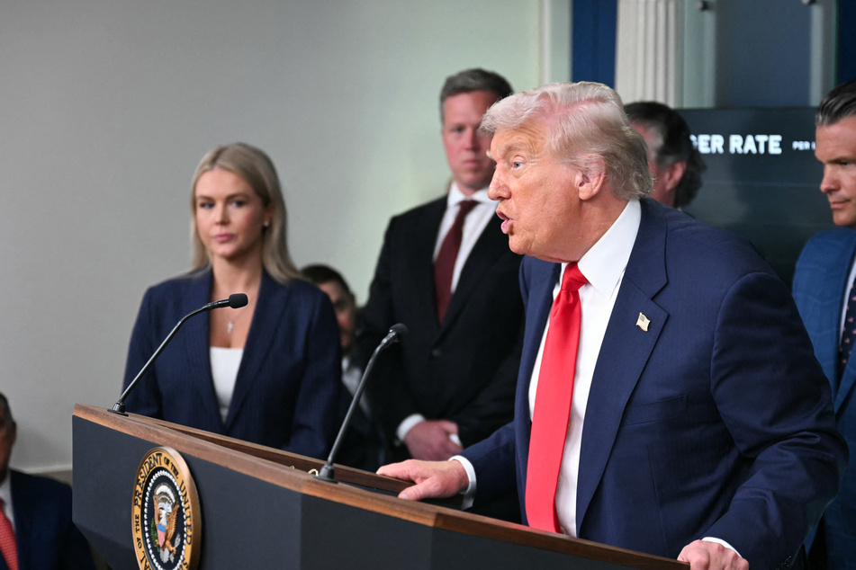 Trump calls for end to no-cash bail while making unsubstantiated crime claims