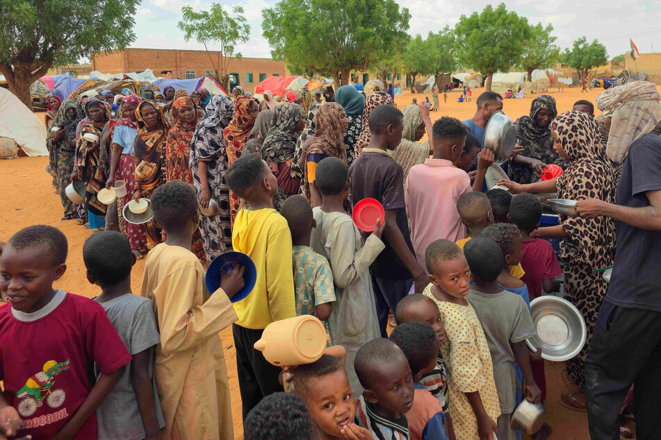 UN sounds "red alert" over "catastrophe" in Sudan's El-Obeid: "This is not a drill"