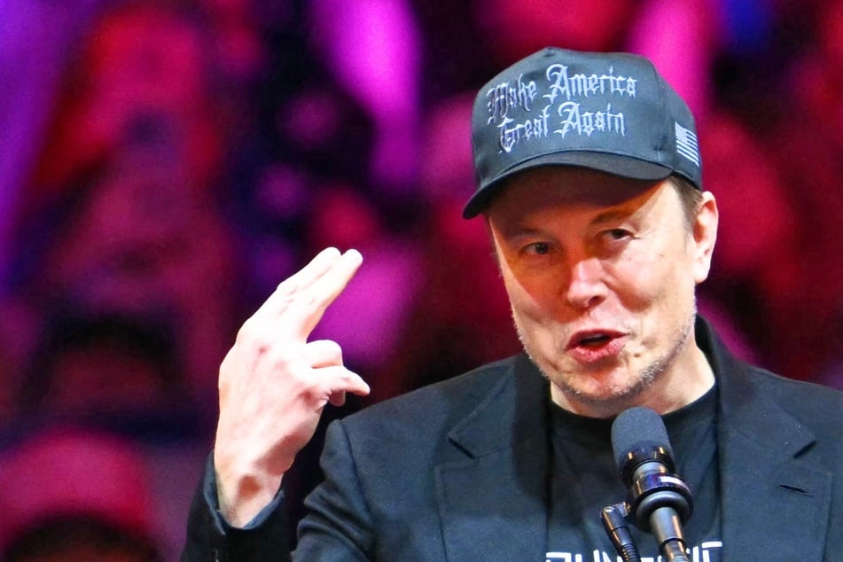 Elon Musk's lawyers flip the script to defend $1 million voting sweepstakes in court battle