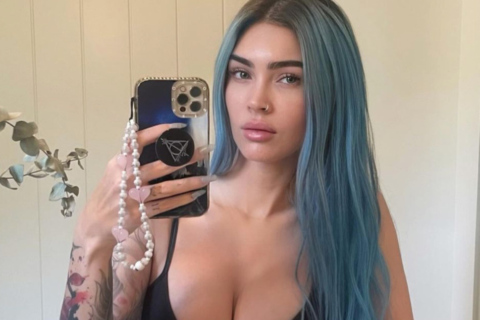 Megan Fox was unrecognizable to some as she posed makeup-free in a new selfie shared to Instagram.