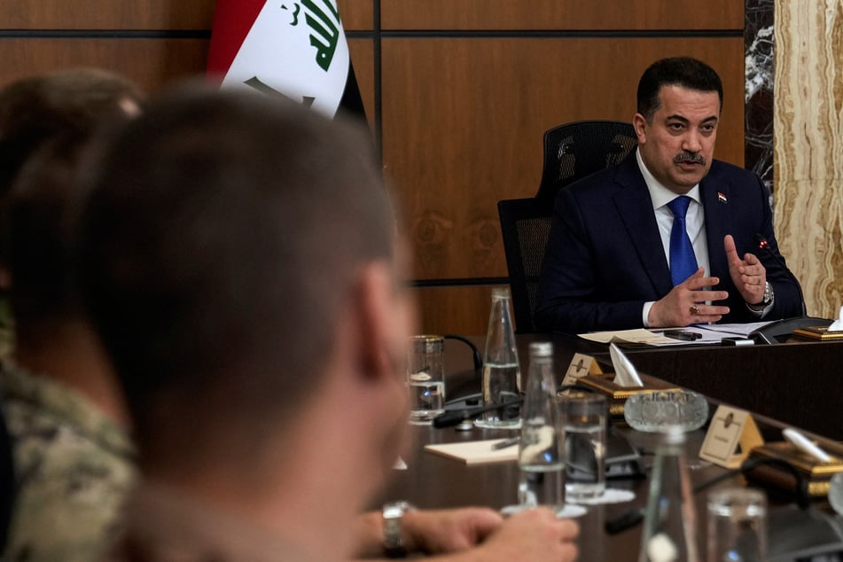 Washington and Baghdad open talks on foreign troops in Iraq