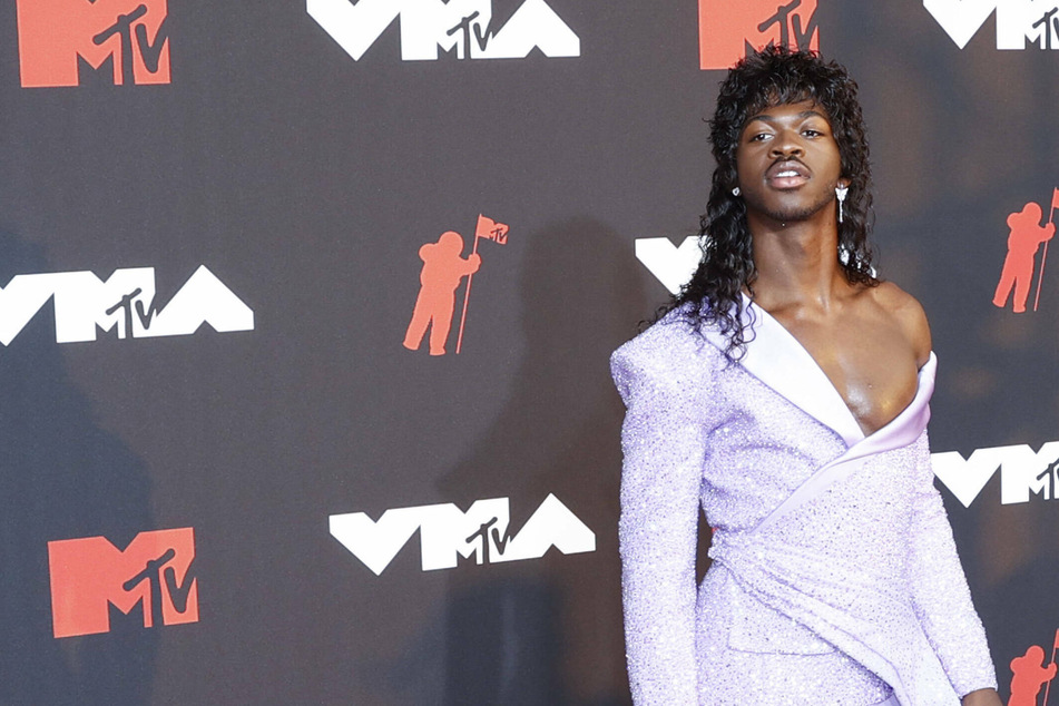 Lil Nas X trolls fans with confusing explicit tweet following breakup