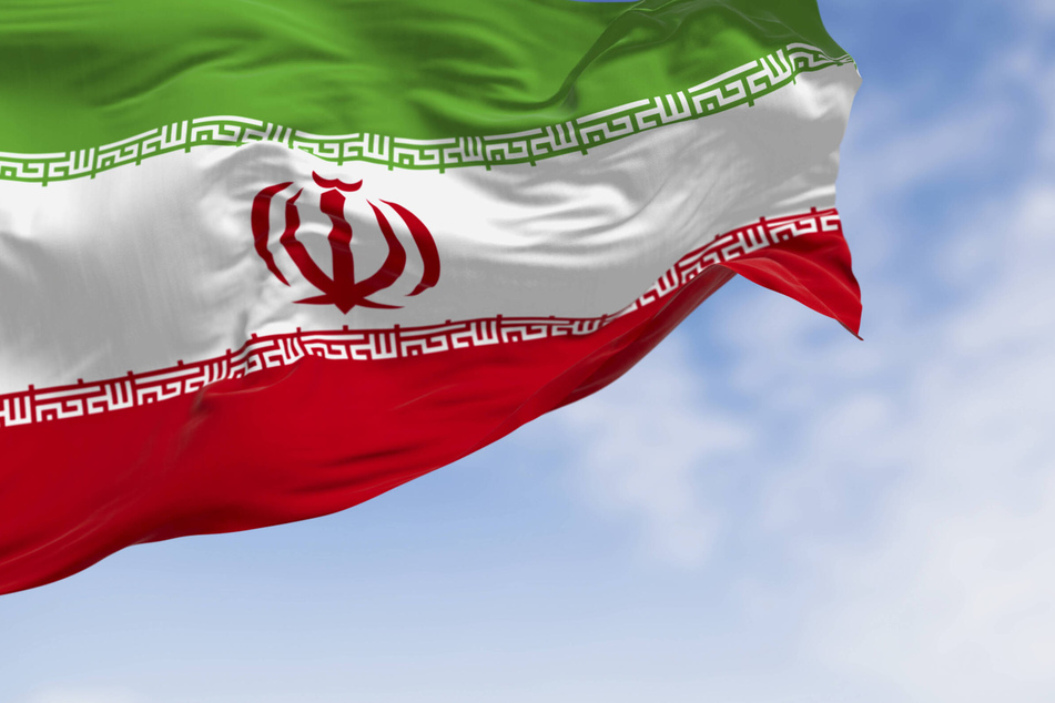 Iran demands "guarantee" US will lift sanctions in nuclear talks