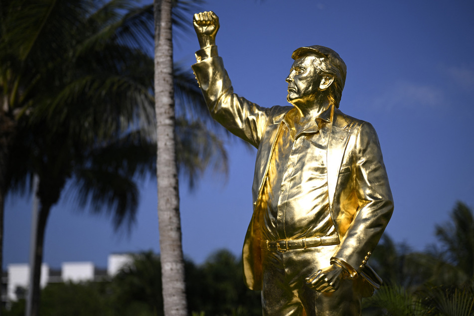 The sculptor who designed the giant golden statue of President Donald Trump at his National Doral golf course has spoken out about the project.