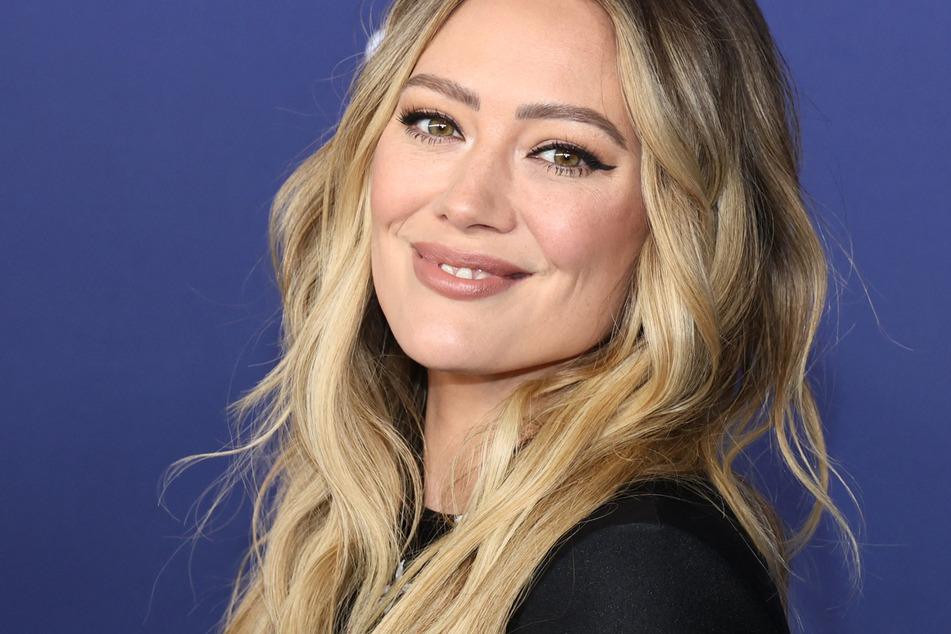 Hilary Duff slammed the publication of Aaron Carter's memoir.