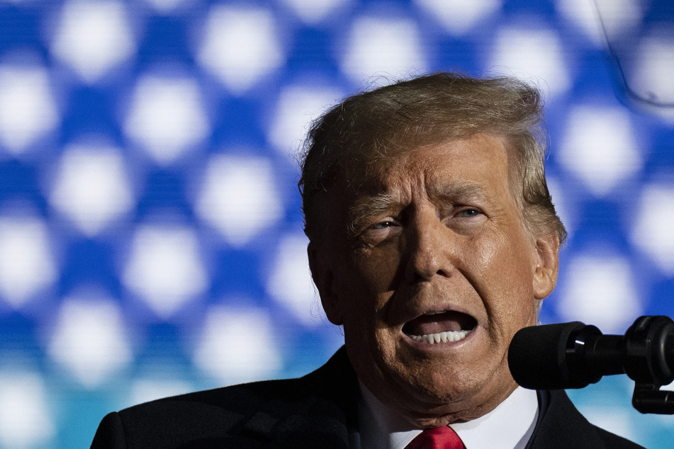 Donald Trump's federal tax returns finally reach the House committee