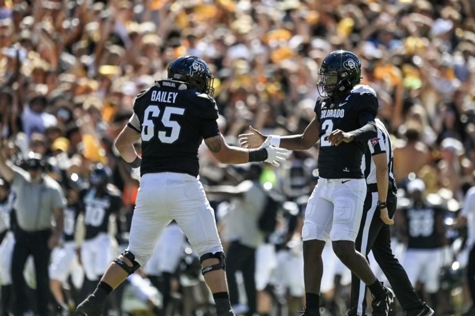 Shedeur Sanders breaks internet with tribute to father Deion as Colorado overcomes Nebraska