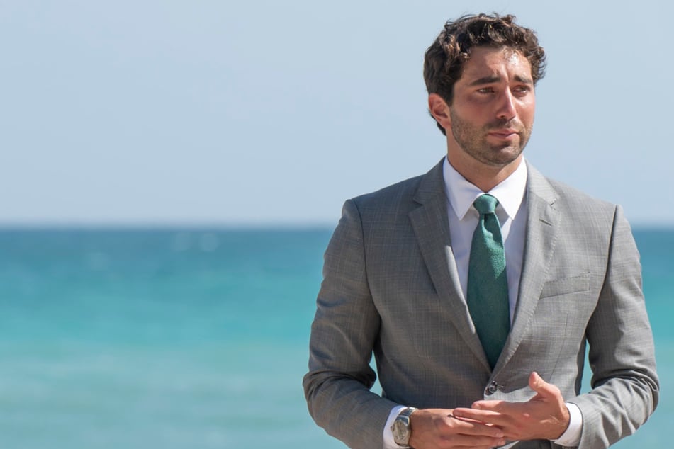 The Bachelor: Joey Graziadei finds his fairytale ending in "unprecedented" style