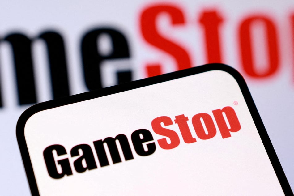 GameStop makes massive takeover bid for eBay: "It could be a legit competitor to Amazon"