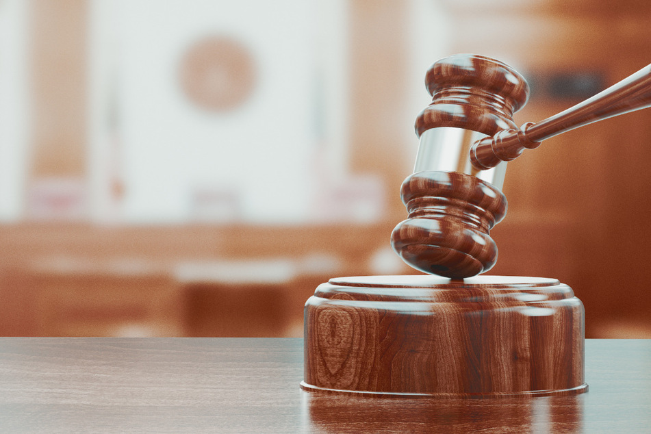 Texas man gets long prison sentence for deadly attack on Muslim-owned business