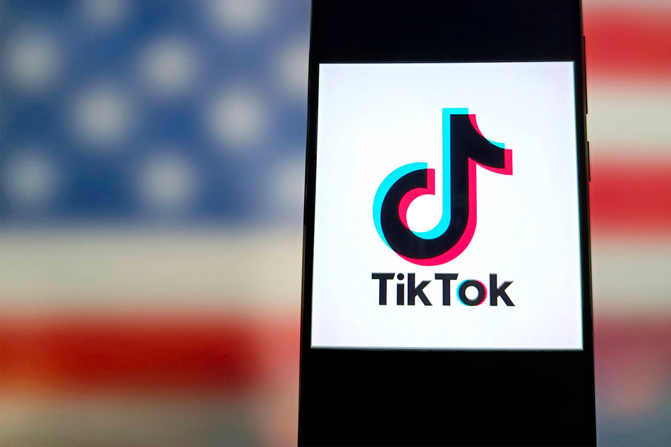 The Trump administration will receive a $10 billion fee for brokering a deal establishing US ownership of TikTok.
