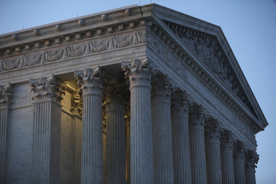 The Supreme Court agreed on Monday to hear a challenge to a federal law prohibiting abusers of illegal drugs from owning firearms.