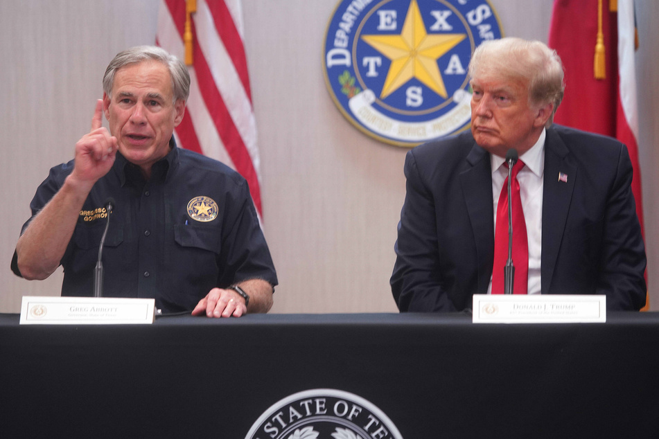 Donald Trump and Gov. Abbott meet in Texas to discuss US-Mexico border