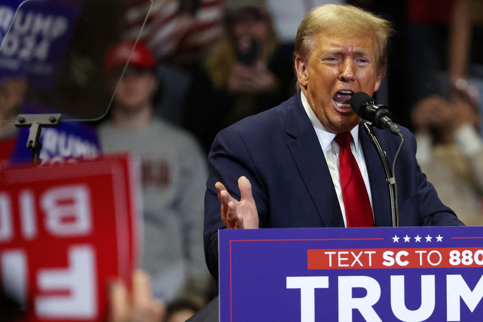 Donald Trump's primary ballot woes grow after Illinois judge's ruling